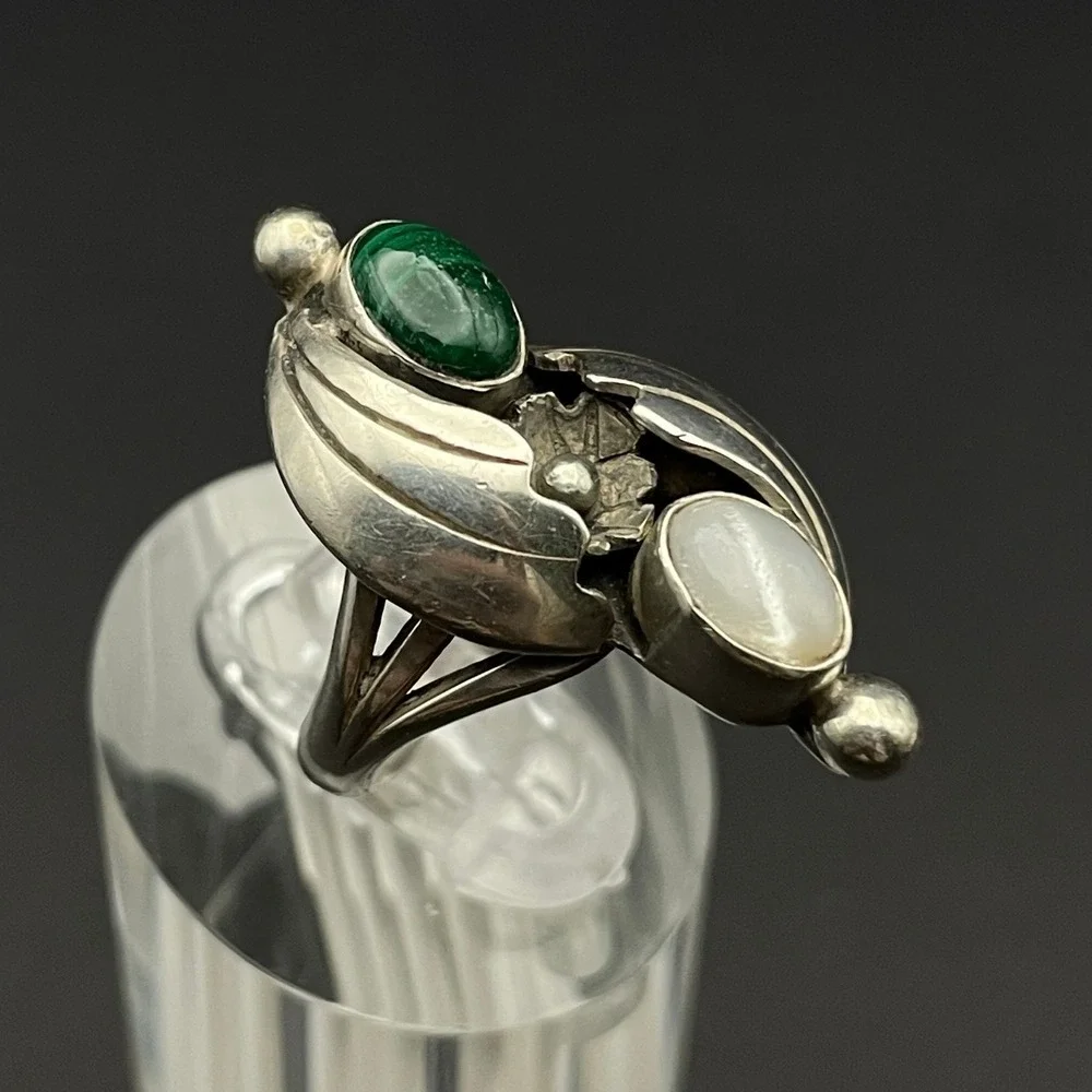 Vintage Southwestern Squash Blossom Ring Malachite Cat Eye Size 4.75